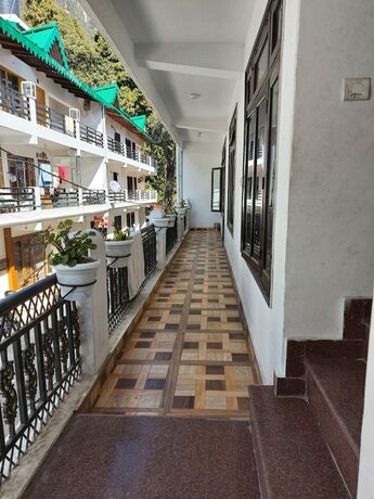 Imagen general del Hotel Goroomgo Cottage Lorent Nainital. Foto 2