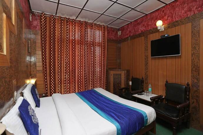 Imagen general del Hotel Goroomgo Deluxe Ankur Lake View Nainital. Foto 5