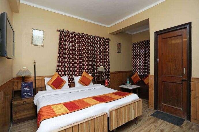 Imagen de la habitación del Hotel Goroomgo Deluxe Ankur Lake View Nainital. Foto 17
