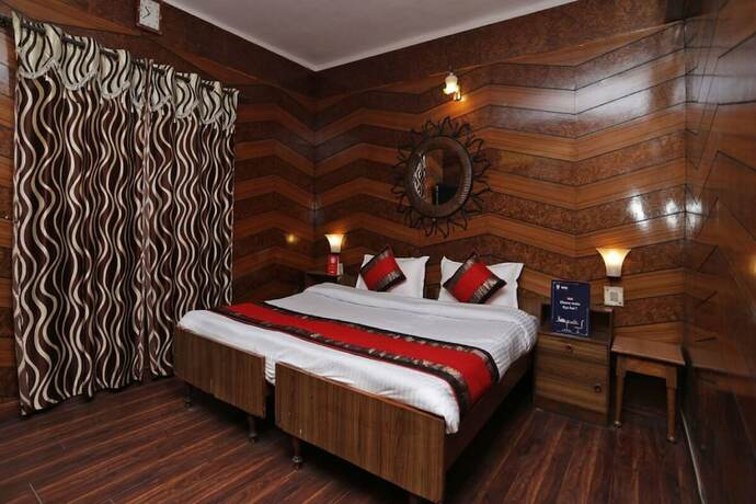 Imagen general del Hotel Goroomgo Deluxe Ankur Lake View Nainital. Foto 11