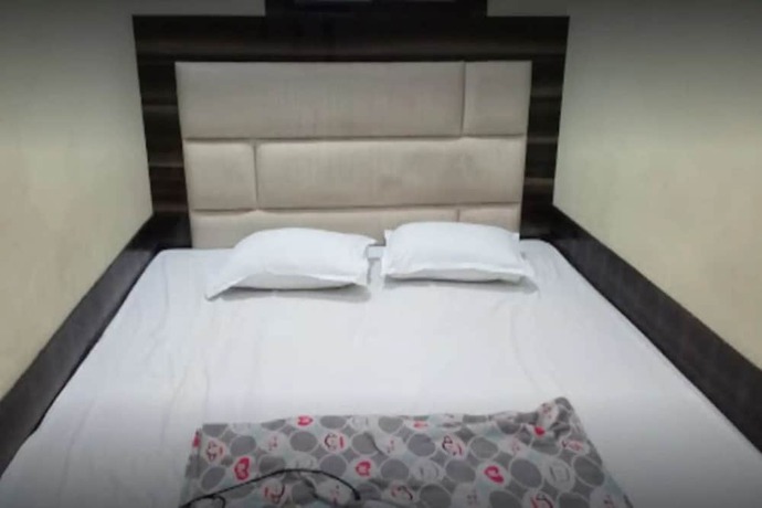 Imagen de la habitación del Hotel Goroomgo Dev Guest House Howrah Kolkata. Foto 17