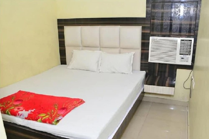 Imagen general del Hotel Goroomgo Dev Guest House Howrah Kolkata. Foto 11