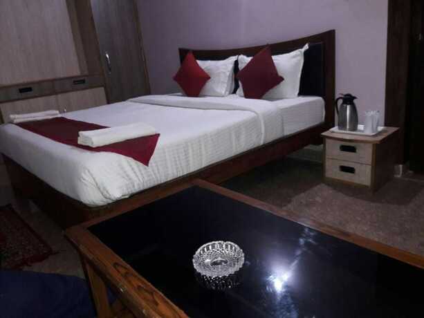 Imagen general del Hotel Goroomgo Dev Guest House Howrah Kolkata. Foto 13