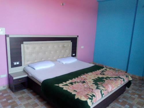 Imagen general del Hotel Goroomgo Dolphin Dalhousie-Near shakti peeth chamunda Devi temple. Foto 9