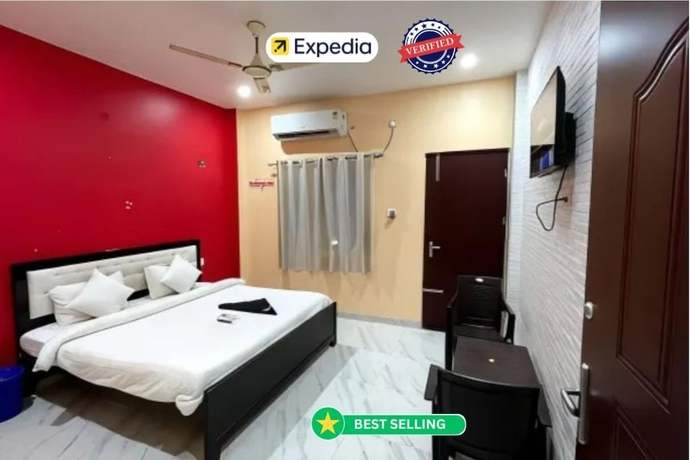 Imagen general del Hotel Goroomgo Four Season Varanasi. Foto 1