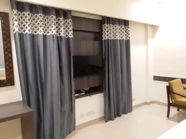 Imagen de la habitación del Hotel Goroomgo GC Regency Ambala. Foto 10