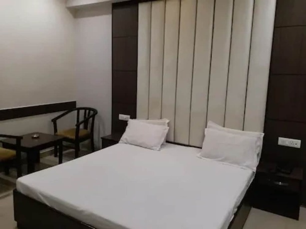 Imagen general del Hotel Goroomgo GC Regency Ambala. Foto 6