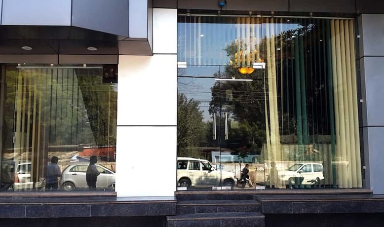 Imagen general del Hotel Goroomgo Galaxy Mathura. Foto 2