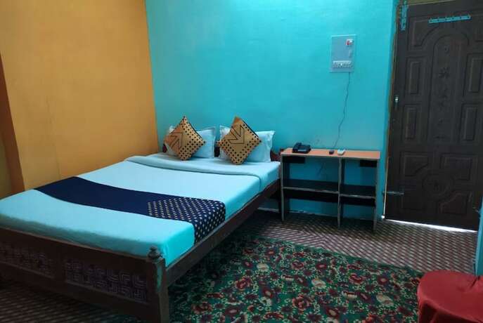 Imagen de la habitación del Hotel Goroomgo Happy palace Gaya. Foto 10