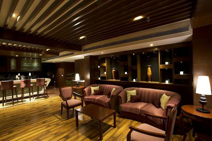 Imagen general del Hotel Goroomgo Hill Top Courtyard Shimla. Foto 7