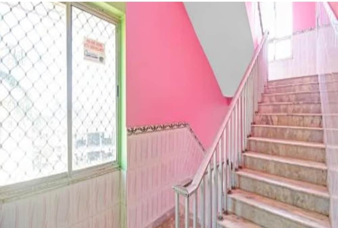 Imagen de los interiores del Hotel Goroomgo Indranil Digha. Foto 18