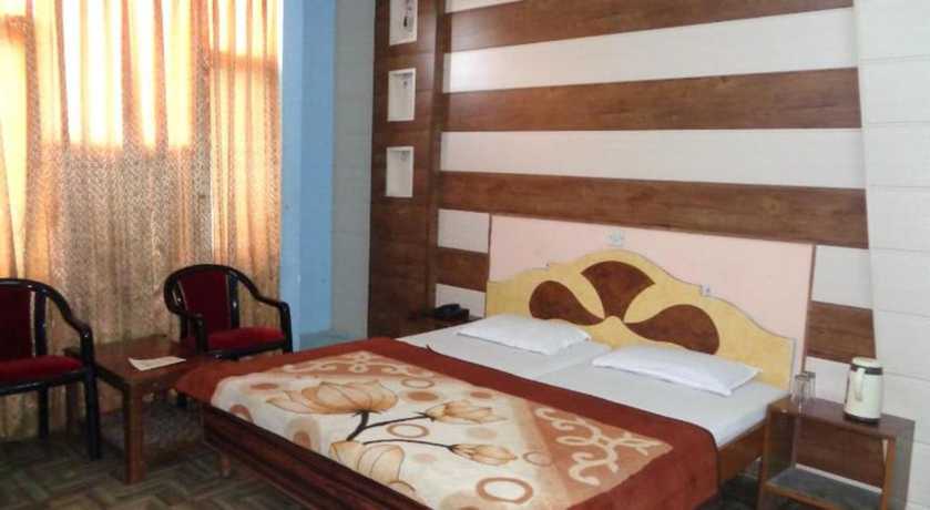 Imagen de la habitación del Hotel Goroomgo Ishan Katra. Foto 4