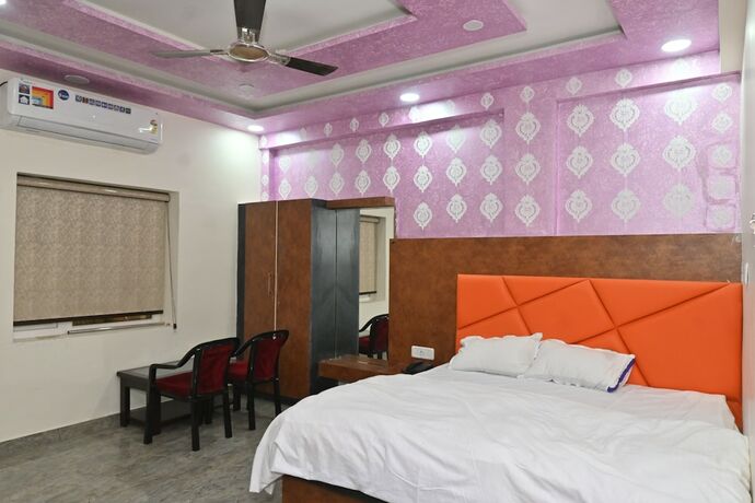 Imagen general del Hotel Goroomgo JSB Palace Varanasi. Foto 5