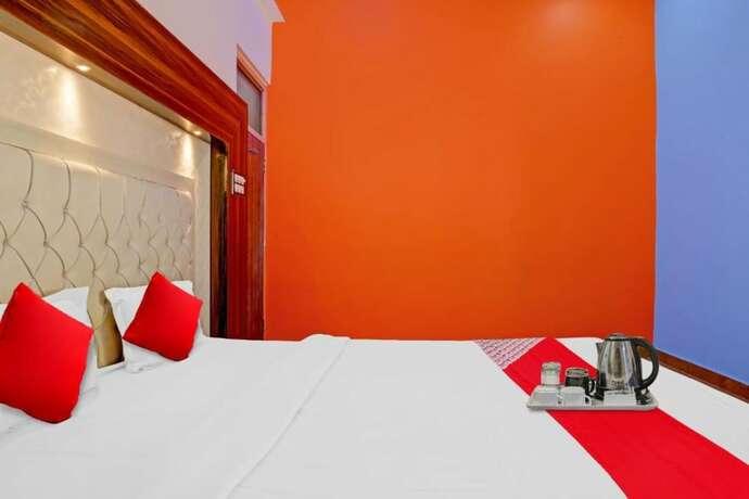 Imagen general del Hotel Goroomgo JSB Palace Varanasi. Foto 11