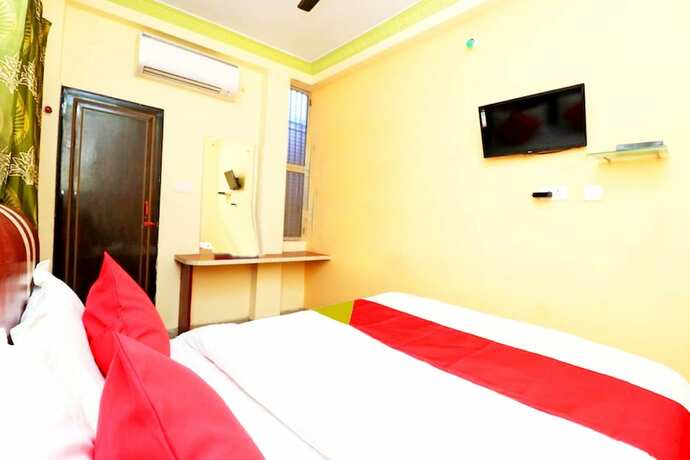 Imagen de la habitación del Hotel Goroomgo Jagannath Lodge Puri. Foto 22