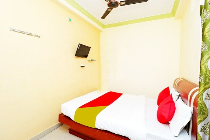 Imagen de la habitación del Hotel Goroomgo Jagannath Lodge Puri. Foto 25