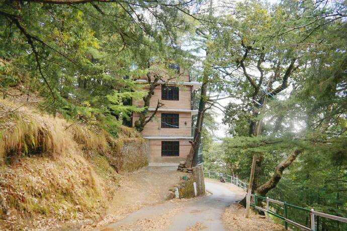 Imagen general del Hotel Goroomgo Jakhoo Vibes Shimla. Foto 4