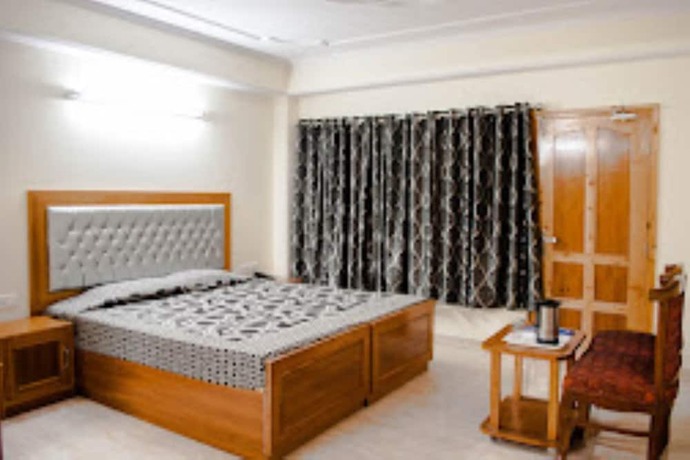 Imagen general del Hotel Goroomgo Kalara Regency Shimla. Foto 3