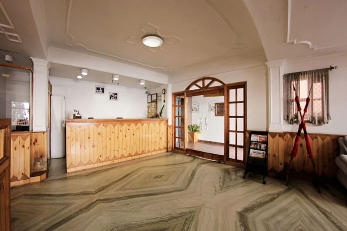 Imagen general del Hotel Goroomgo Kalara Regency Shimla. Foto 6