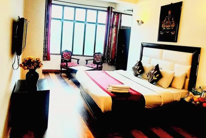 Imagen general del Hotel Goroomgo Kalinga Continental Manali. Foto 4