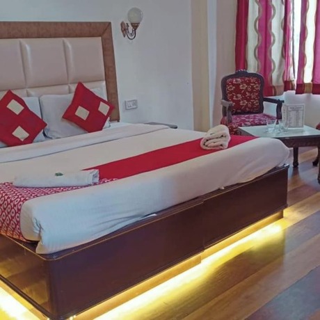 Imagen de la habitación del Hotel Goroomgo Kalinga Continental Manali. Foto 14
