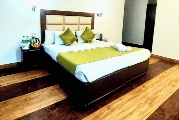 Imagen general del Hotel Goroomgo Kalinga Continental Manali. Foto 13