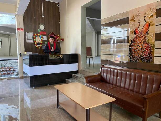 Imagen general del Hotel Goroomgo Kanara Bhimtal. Foto 5
