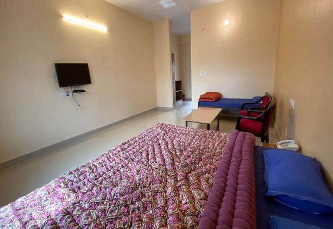 Imagen de la habitación del Hotel Goroomgo Kanara Bhimtal. Foto 14