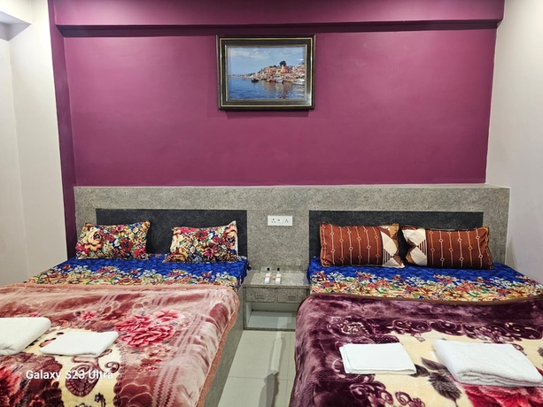 Imagen de la habitación del Hotel Goroomgo Kashi Inn Raj Ghat Varanasi. Foto 2