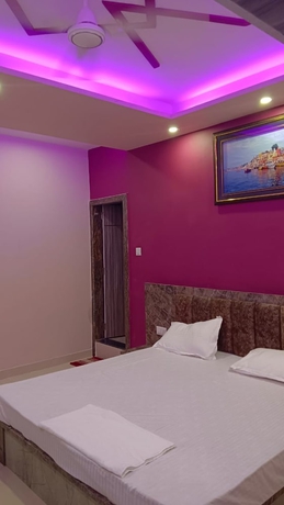 Imagen de la habitación del Hotel Goroomgo Kashi Inn Raj Ghat Varanasi. Foto 12