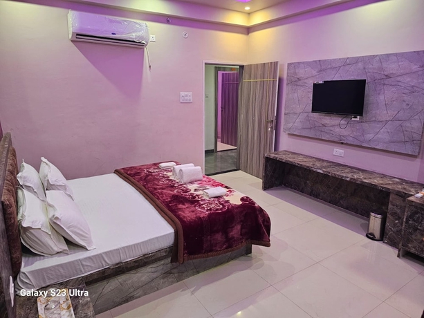 Imagen de la habitación del Hotel Goroomgo Kashi Inn Raj Ghat Varanasi. Foto 13