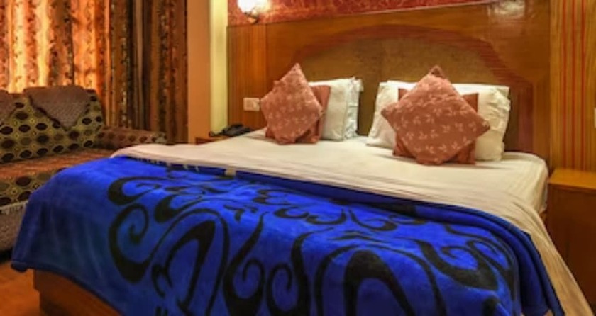 Imagen general del Hotel Goroomgo King Palace Shimla. Foto 13