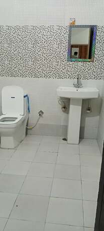 Imagen general del Hotel Goroomgo Komfy Stayz Dehradun. Foto 4