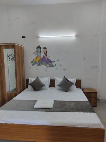 Imagen de la habitación del Hotel Goroomgo Komfy Stayz Dehradun. Foto 16