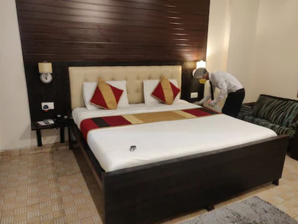 Imagen de la habitación del Hotel Goroomgo Krishna Residency Bareilly. Foto 4