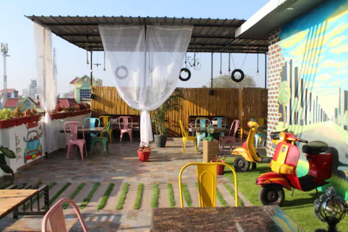 Imagen de los interiores del Hotel Goroomgo Krishna Residency Bareilly. Foto 7