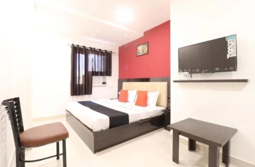 Imagen de la habitación del Hotel Goroomgo La Vista Haridwar By Royal Collection. Foto 19