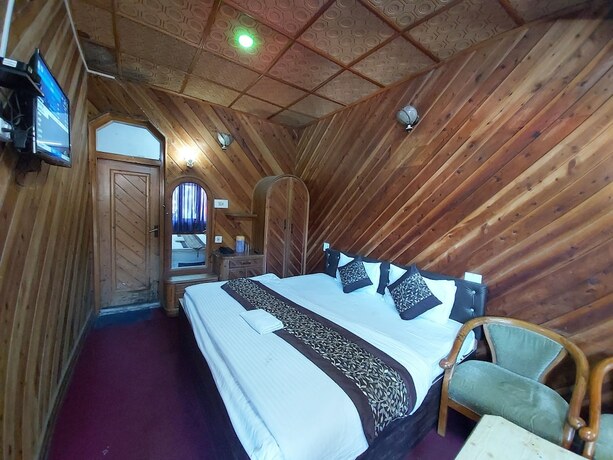 Imagen de la habitación del Hotel Goroomgo Lake View Mall Road Nainital. Foto 14