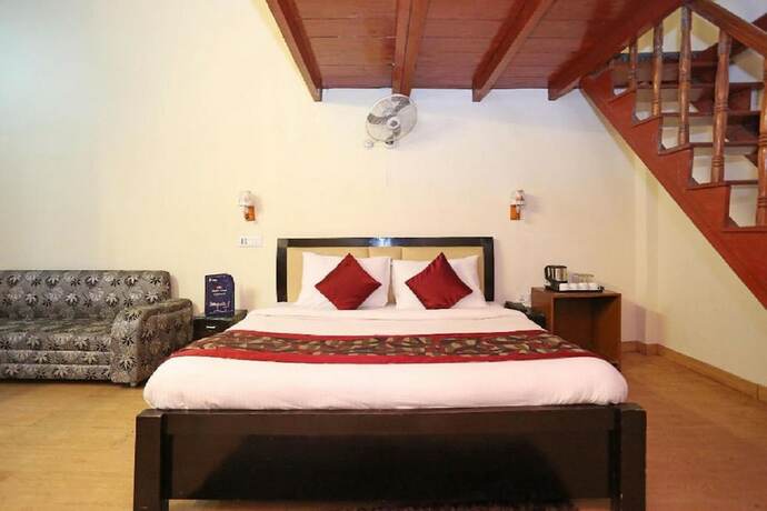 Imagen general del Hotel Goroomgo Luxury Moon Nainital. Foto 9