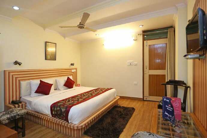 Imagen de la habitación del Hotel Goroomgo Luxury Moon Nainital. Foto 20