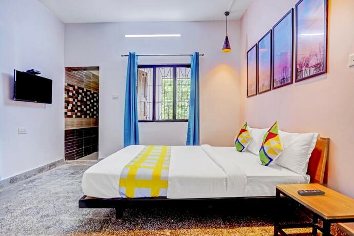 Imagen de la habitación del Hotel Goroomgo Luxury Star Inn 3 Bhubaneswar. Foto 7