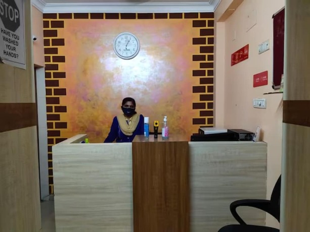 Imagen general del Hotel Goroomgo Luxury Star Inn Airport Bhubaneswar. Foto 2