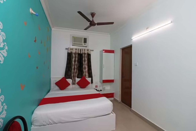 Imagen general del Hotel Goroomgo Luxury Star Inn Airport Bhubaneswar. Foto 3