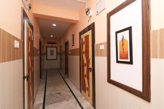 Imagen general del Hotel Goroomgo Luxury Star Inn Airport Bhubaneswar. Foto 10
