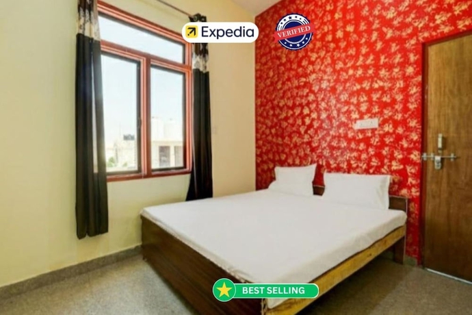 Imagen general del Hotel Goroomgo M J Agra. Foto 1