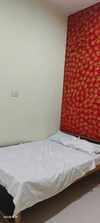 Imagen de la habitación del Hotel Goroomgo M J Agra. Foto 7