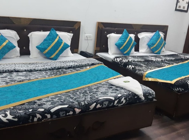 Imagen de la habitación del Hotel Goroomgo Madhu Palace Katra. Foto 19