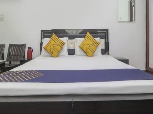 Imagen general del Hotel Goroomgo Madhu Palace Katra. Foto 6