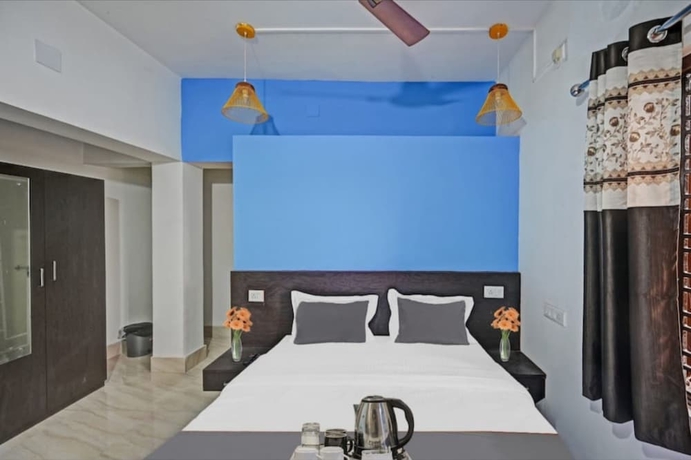 Imagen de la habitación del Hotel Goroomgo Madison Blue Bhubaneswar. Foto 2