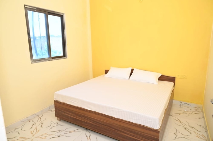 Imagen de la habitación del Hotel Goroomgo Mahamaya Guest House Varanasi. Foto 3